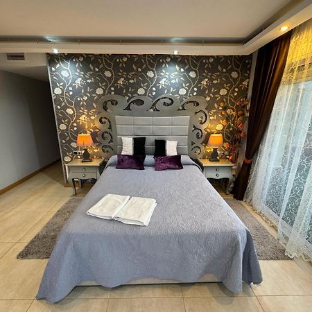 Apartamento Amposta 萨洛 外观 照片