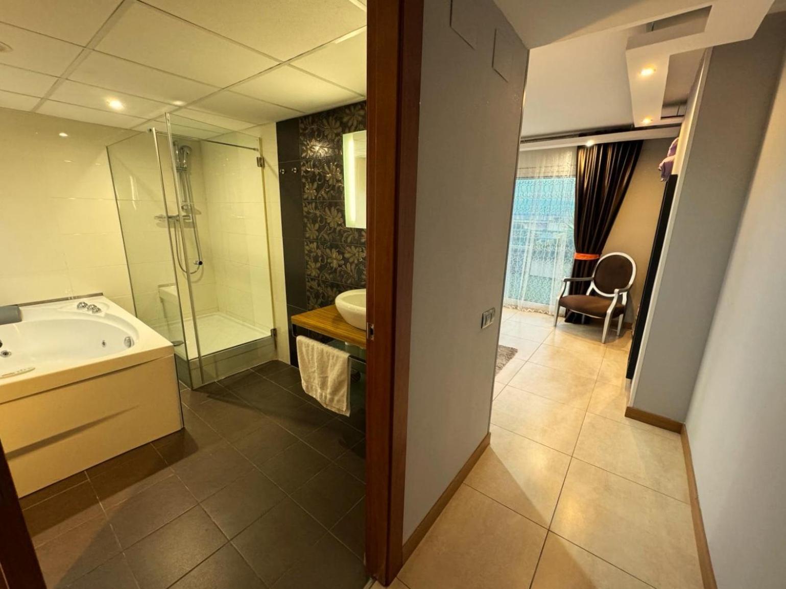 Apartamento Amposta 萨洛 外观 照片