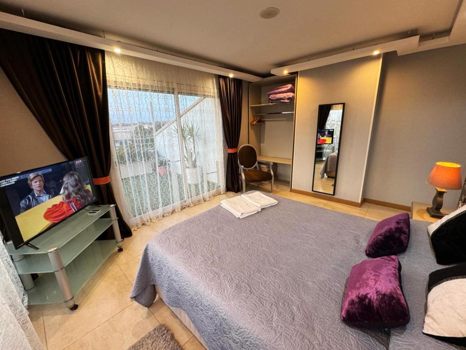 Apartamento Amposta 萨洛 外观 照片